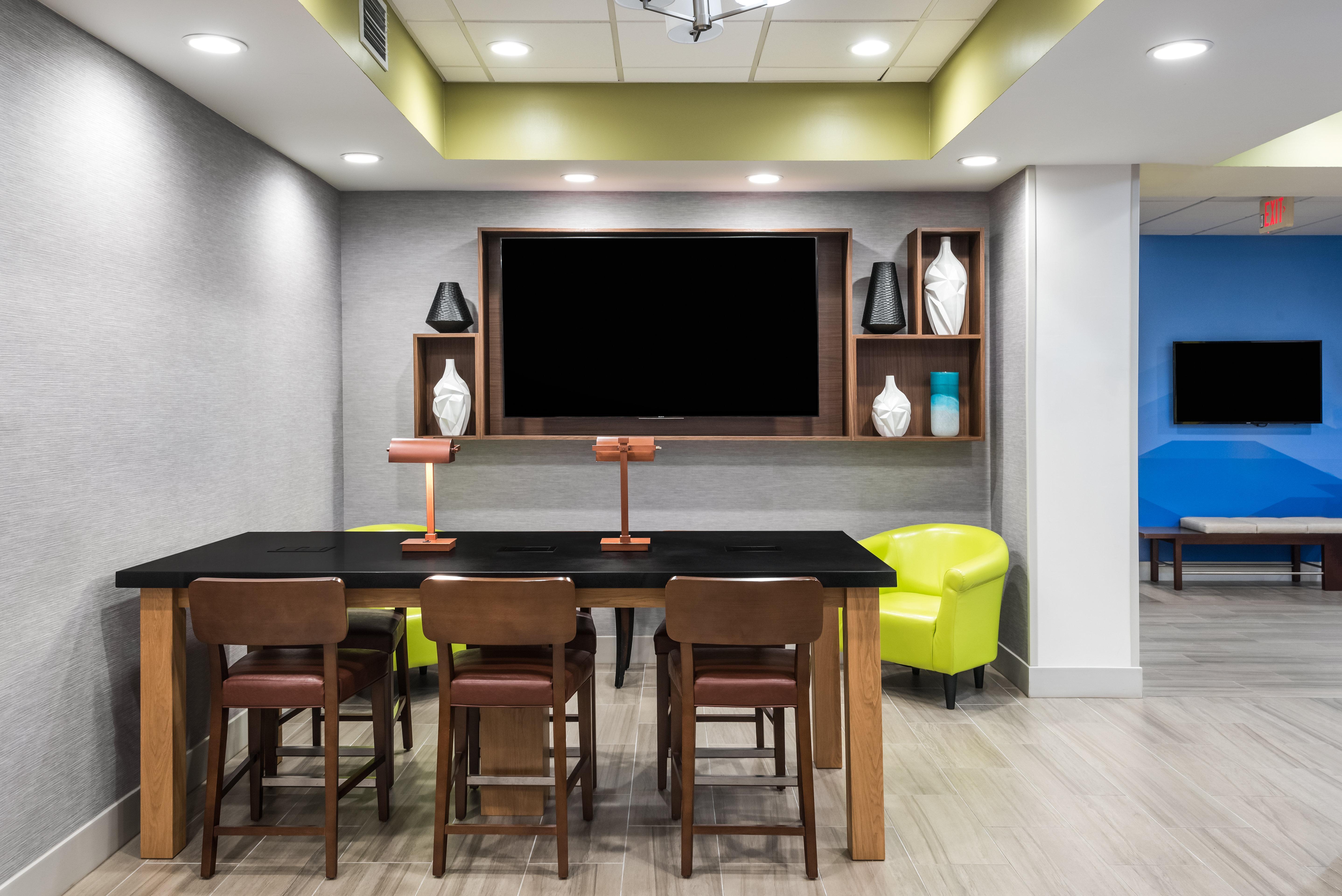 Holiday Inn Express Hotel & Suites Bartow By Ihg Exterior foto